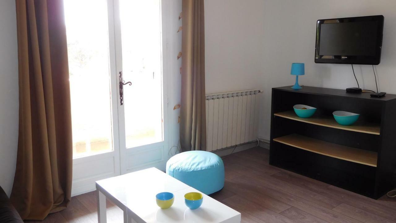 Grand Appartement Dans Maison Avec Piscine Privee Fréjus Buitenkant foto